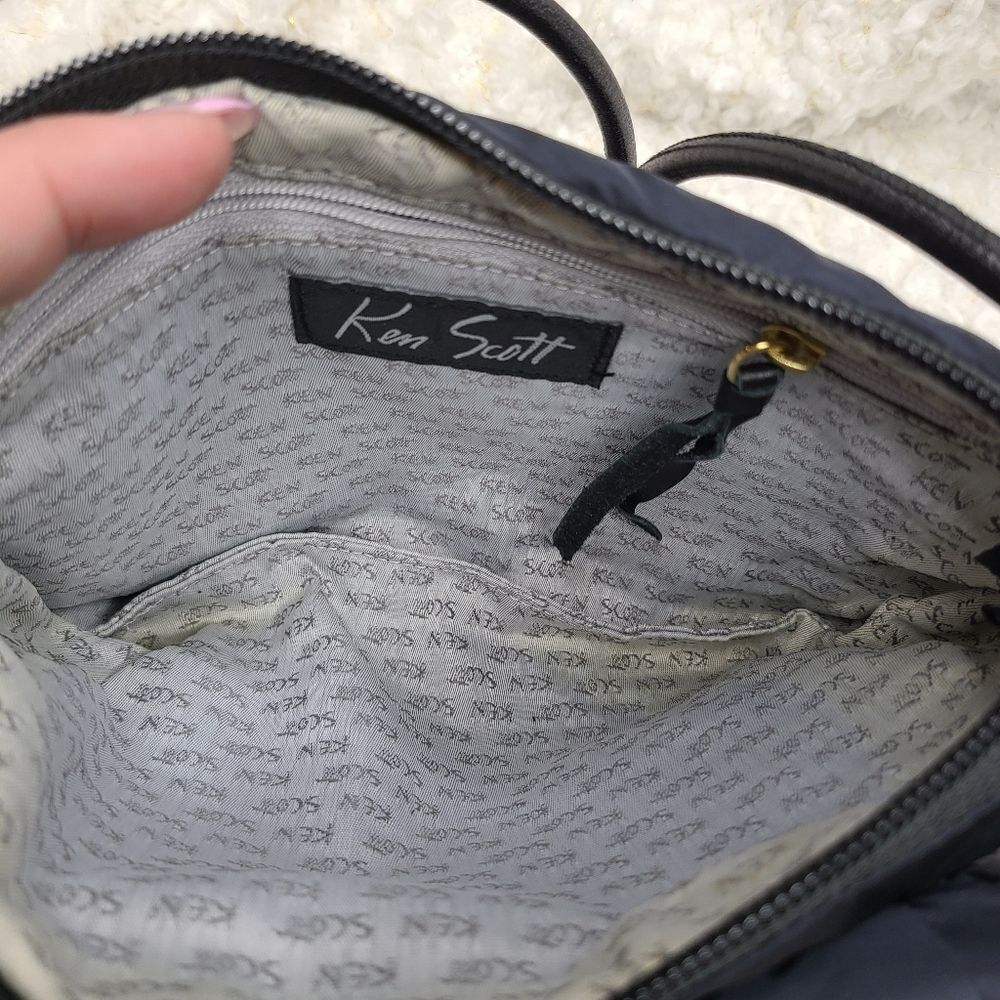 Ken Scott Nylon Ruffle Shoulder Bag‎ - Picture 5 of 8